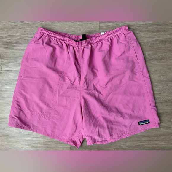 Patagonia Other - Patagonia Shorts 7" Inseam Men Size Large Pink MBPI 58034 Lined